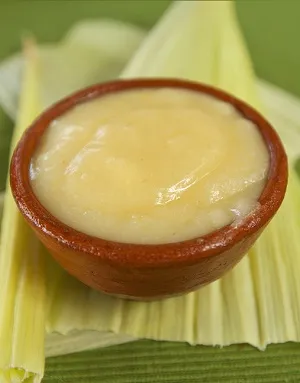 Tradicional de Atol de Elote: Un deleite espectacular