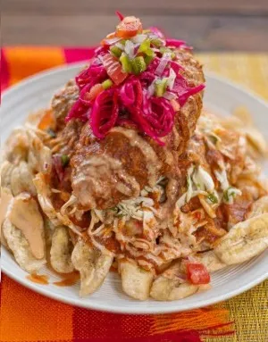 Pollo con Tajadas Hondureño: El Famoso Pollo Chuco